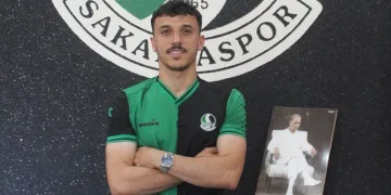Sakaryaspor, Mikail Okyar’ı transfer etti