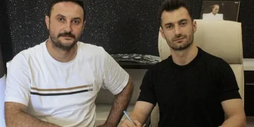 Sakaryaspor, Burak Süleyman ile sözleşmeyi uzattı