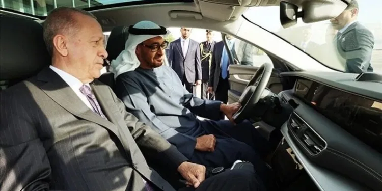 BAE Devlet Başkanı Al Nahyan Togg’u inceledi