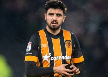 Ozan Tufan Süper lige mi dönüyor?