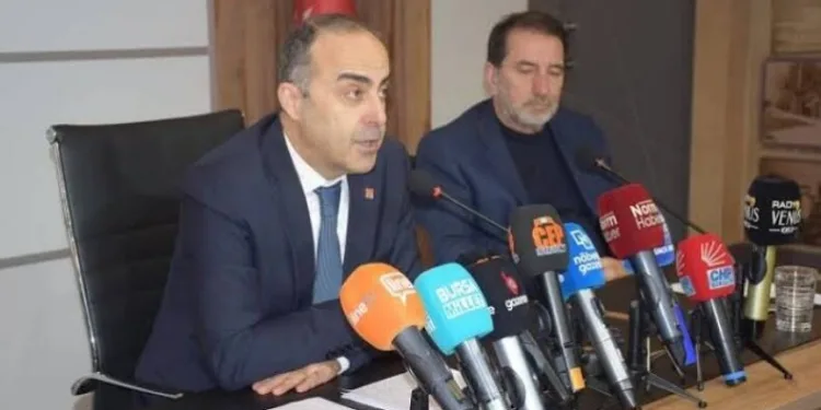 Konser iptallerine CHP Bursa’dan tepki