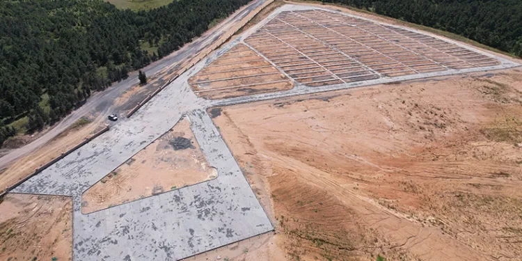 Çayırova’nın yeni mezarlığı defne hazır