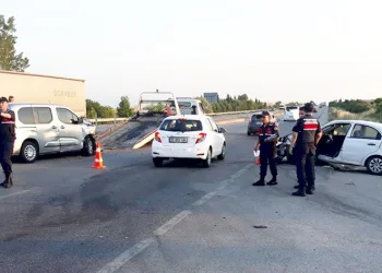 Bursa yolunda kaza: 7 yaralı