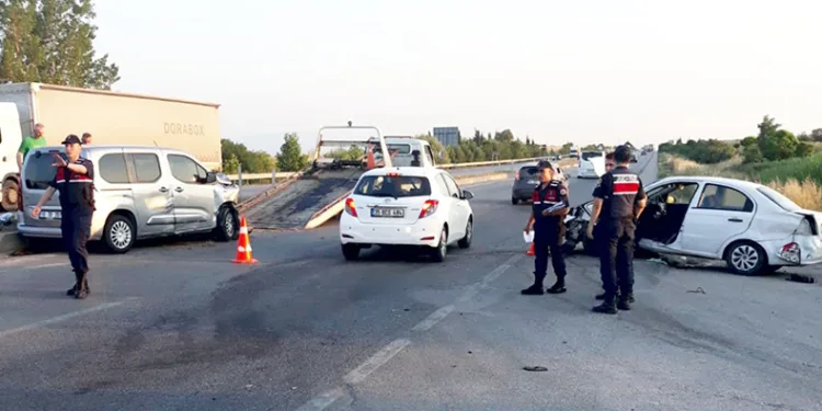 Bursa yolunda kaza: 7 yaralı