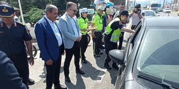 Her 10 kilometrede bir trafik ekibi görevi