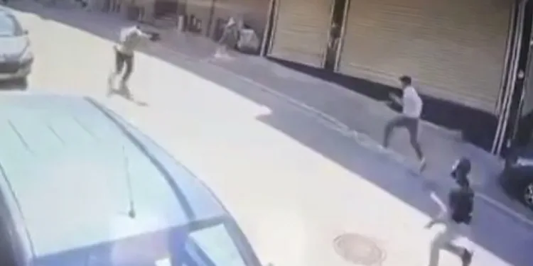 Laf atma kavgası kanlı bitti