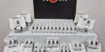 Kaçak elektronik sigaralar ele geçirildi