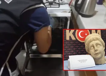 Bulaşık makinesinden kir değil, tarihi eser çıktı