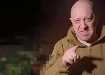 “Ülkenin askeri liderliğinin getirdiği kötülük durdurulmalı”