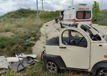 Bursa’da elektrikli bisiklet su kanalına uçtu