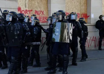 Fransa’da bıçaklı saldırı