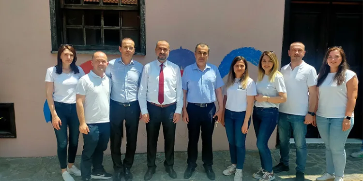 ‘Bağımlılıkla mücadele’ için duvarlar boyandı