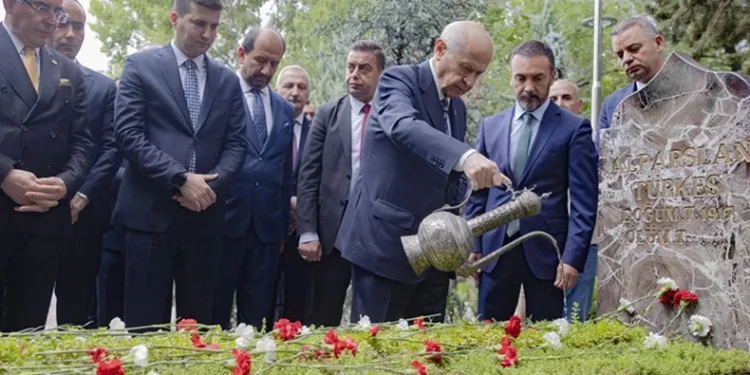 Bahçeli’den yerel seçim açıklaması