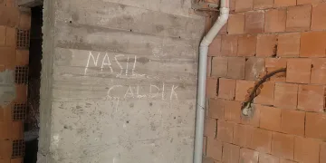 Hırsızların pişkin notu şoke etti