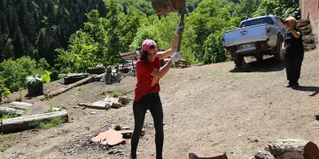 Köy yaşam videoları gelir kapısı oldu