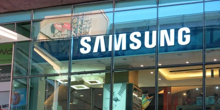 Samsung yöneticisi çip hırsızlığıyla suçlanıyor