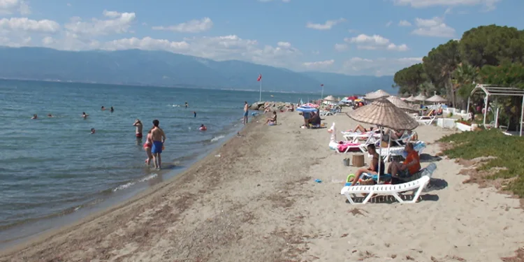 Bayramda çadır ve karavan kampları doldu