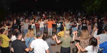 Mahallerde müzik sesleri yükseldi