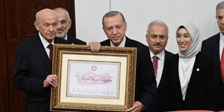 Cumhurbaşkanı Erdoğan, Meclis’te yemin etti