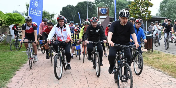 Dünya Bisiklet Günü’nde pedal çevirdiler