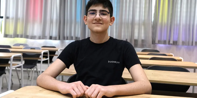 LGS’de Şahinkaya gururu