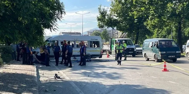 Bursa’da işçi servisinin kaza anı ortaya çıktı