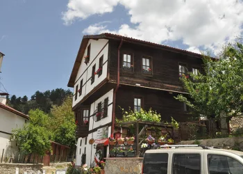 Çiftler bu tarihi konakta mutluluğa “evet” diyecek