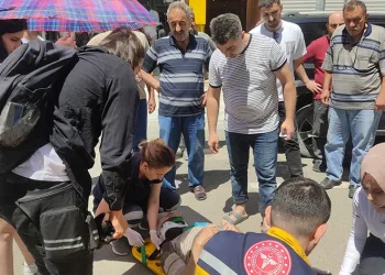 Yaşlı çift yarım saat arayla hayatını kaybetti