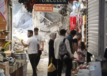 Uzun Çarşı’da, 200 iş yeri açıldı