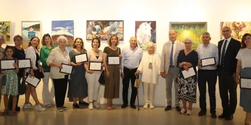 Özgün eserler yıl sonu sergisinde