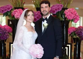 Eda ve Buğrahan’nın düğününe ünlü akını