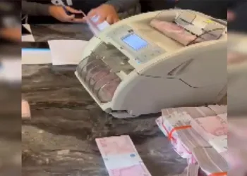 İzmir’de tefeci çetesine operasyon