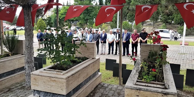 Şehitler için Kuran-ı Kerim okunup dua edildi