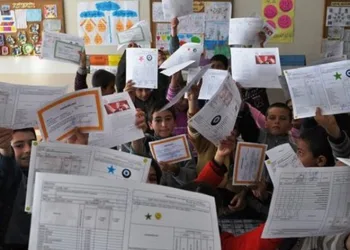 19 Milyon öğrencinin karne günü