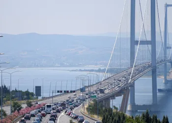 Bayram tatili başladı, ulaşımda rekorlar kırıldı