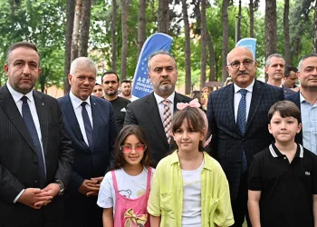 Küçük ressamlar suyun önemini anlattı
