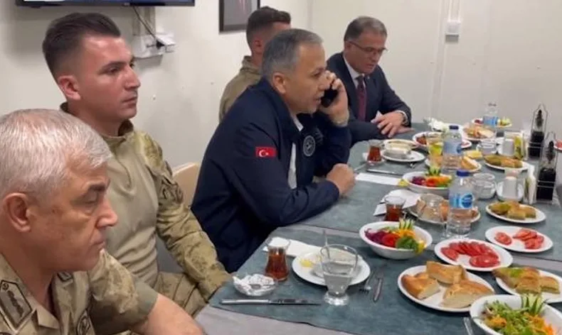 Erdoğan, Mehmetçik’in bayramını kutladı