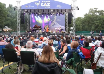 Caz festivali büyük ilgiyle başladı