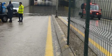 Ankara’da alt geçitleri su bastı