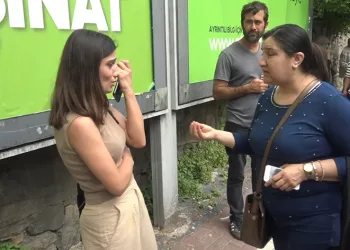 Sınava geç kaldı, gözyaşlarını tutamadı