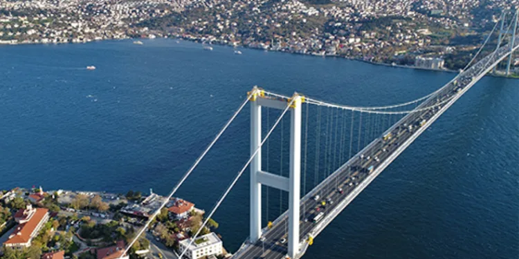Türk boğazlarında geçiş ücretlerinde yeni düzenleme