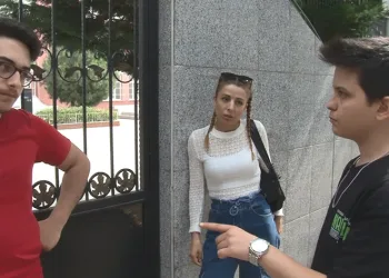 Kardeşini sınava yetiştirdi, kendi geç kaldı