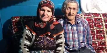 Yaşlı çift yarım saat arayla hayatını kaybetti