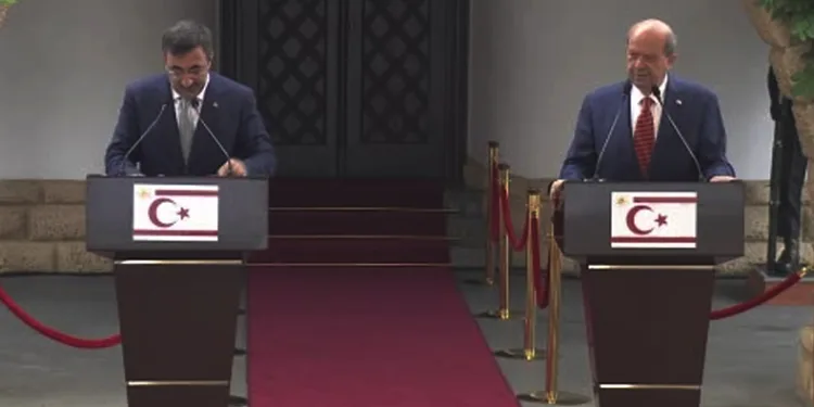 Kıbrıs’ta ortak basın toplantısı