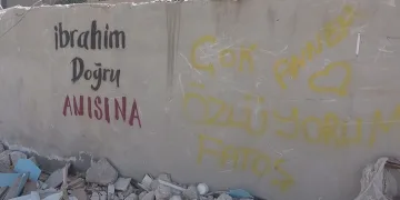 Enkaz kentte duygusal yıkım