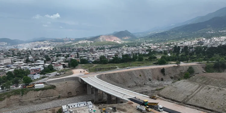 Konforlu ulaşım için Büyükşehir yollarda