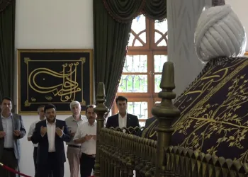 Şehit padişah Bursa’daki kabri başında anıldı