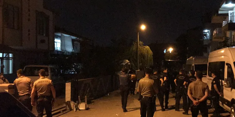 Düğün eğlencesi kavgaya dönüştü