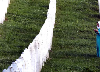 Srebrenitsa’da 30 soykırım kurbanı daha toprağa verildi