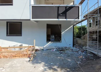 İnşaat malzemeleri çalınan ustadan hırsıza çağrı